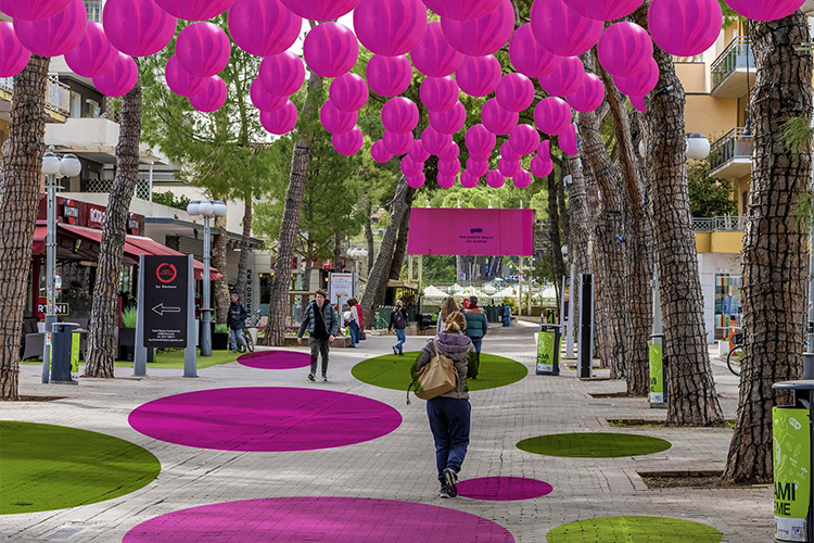 riccione la primvera del giro viale ceccarini - offerte last minute aprile maggio giugno