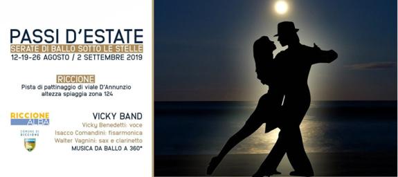 PASSI D'ESTATE | serate di ballo sotto le stelle a Riccione con la Vicky Band